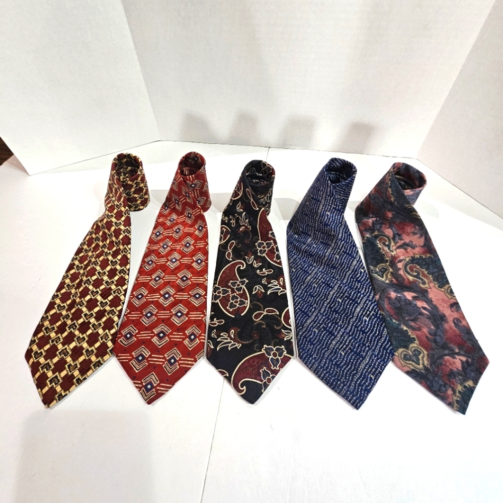 Vtg Parisian Mens Ties Lot of 5 Robert Talbott JL Roberts JZ Richards Signature